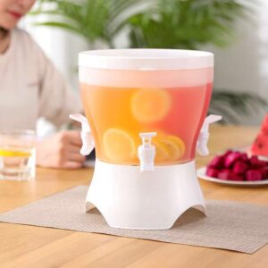 multi compartment rotating beverage dispenser